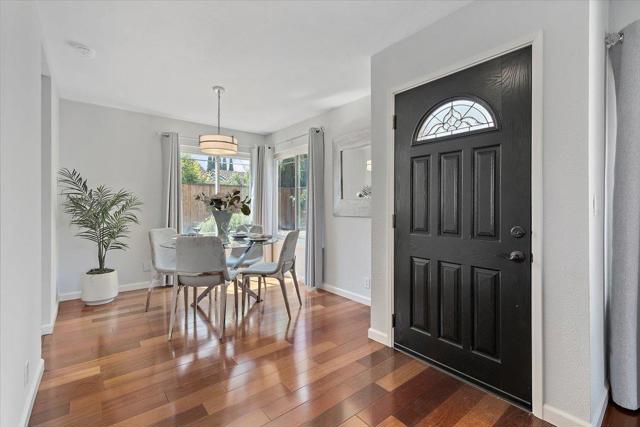 36 Southmar Court, San Jose CA: https://media.crmls.org/mediaz/c80353e3-173c-41da-ba2d-a2f75e7caef1.jpg