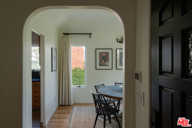 1841 Rose Villa Street, Pasadena CA: https://media.crmls.org/mediaz/c803fa3f-bda8-4839-a21e-e132548c6e88.jpg