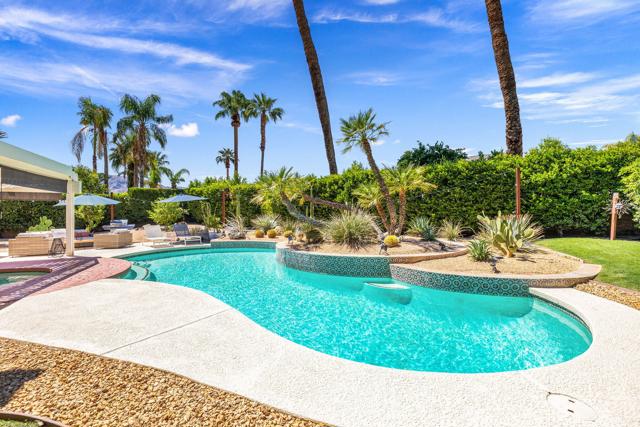 4 Lincoln Place, Rancho Mirage CA: https://media.crmls.org/mediaz/c804212e-8923-4b2c-bf5a-d6499914fcb6.jpg