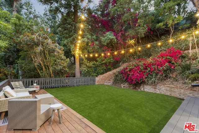 12220 Benmore Terrace, Los Angeles CA: https://media.crmls.org/mediaz/c8058799-35ac-457a-9b7b-0368e5781335.jpg