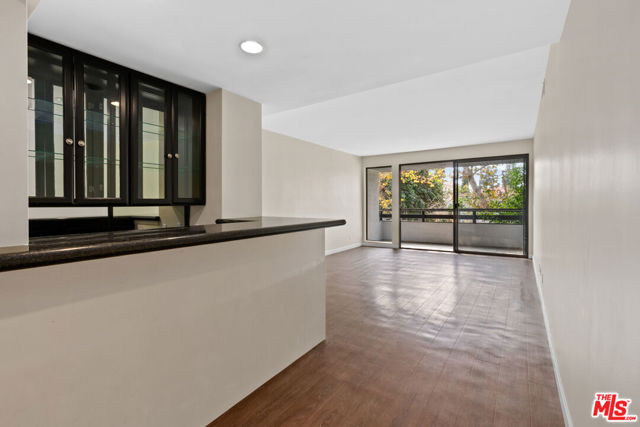 Image 3 for 1830 Westholme Ave #101, Los Angeles, CA 90025