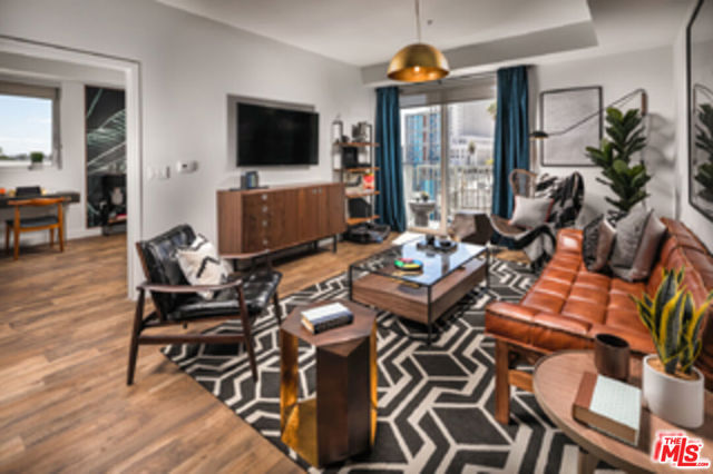 555 Spring Street, Los Angeles CA: https://media.crmls.org/mediaz/c806df14-7ed3-4ebb-b3d6-a84a4ee43e69.jpg