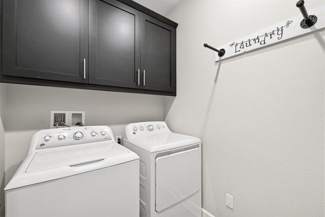 Detail Gallery Image 19 of 34 For 1118 Delpy View, Vista,  CA 92084 - 3 Beds | 2/1 Baths