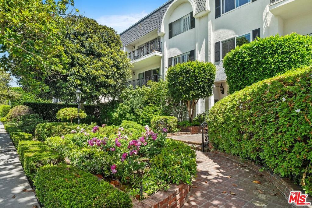 404 San Vicente Boulevard #201