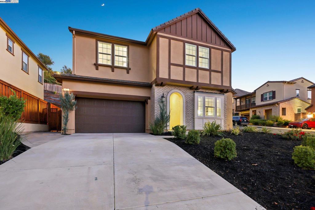 3898 Highpointe Ct