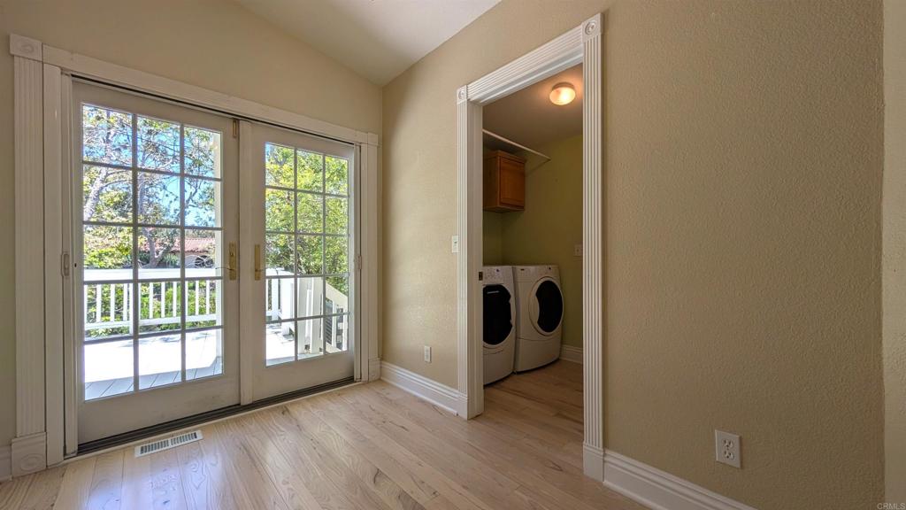 5447 Don Luis Drive - photo 8