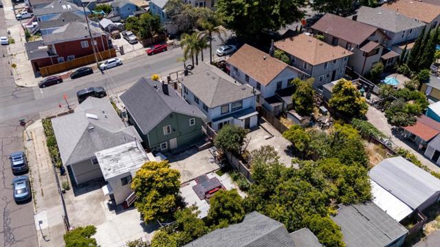 2036 E 20th Street, Oakland CA: https://media.crmls.org/mediaz/c80a554c-46b8-4af6-9da3-300dcea1592d.jpg