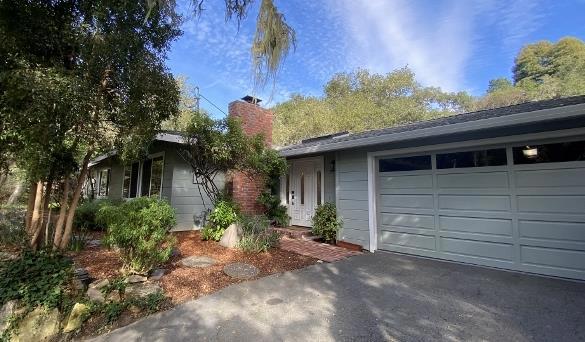 25349 Flanders Drive, Carmel CA: https://media.crmls.org/mediaz/c80bc966-da58-4a18-92cd-87443fac4f84.jpg