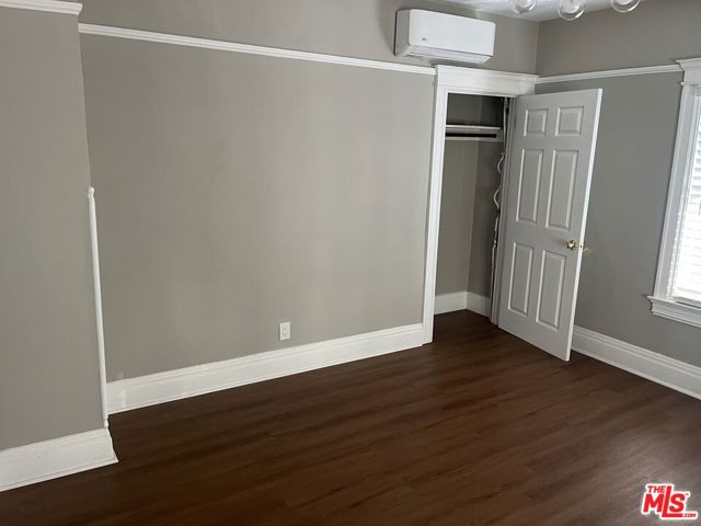 820 Columbia Avenue, Los Angeles CA: https://media.crmls.org/mediaz/c80beb16-d160-4a22-a6fb-894879952645.jpg