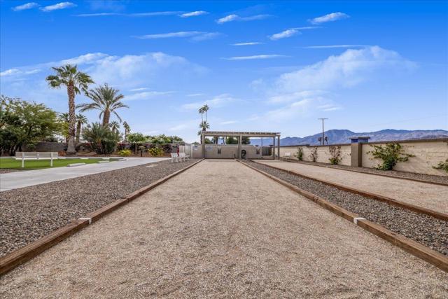 49645 Redford Way, Indio CA: https://media.crmls.org/mediaz/c80c3ffc-812b-4b9e-99a4-9c65bb60d768.jpg