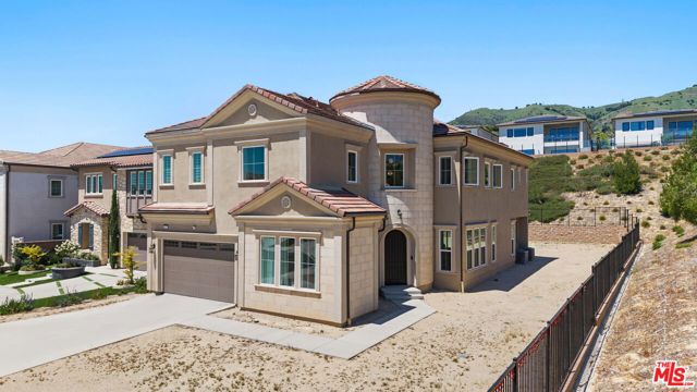 20517 W Deer Grass Court, Porter Ranch CA: https://media.crmls.org/mediaz/c80d159e-2971-4e0d-bdad-c28d86d896f2.jpg