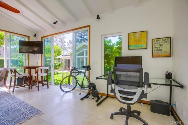 Detail Gallery Image 49 of 55 For 907 Poppy Lane, Carlsbad,  CA 92011 - 4 Beds | 4 Baths