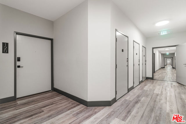 2 Bed Home for Sale in Los Angeles, California