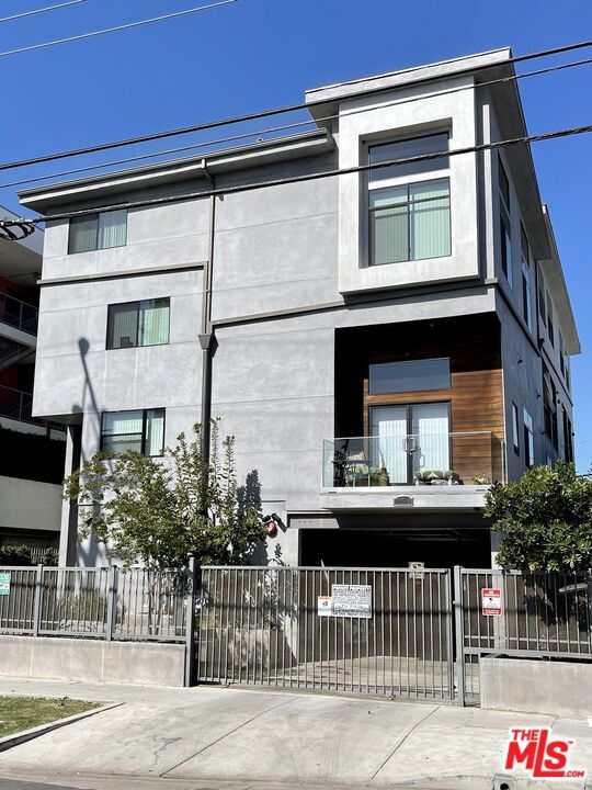 MLS# 23286873