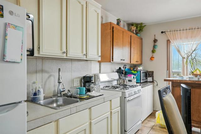 Detail Gallery Image 10 of 13 For 2701 11 Imperial Ave, San Diego,  CA 92102 - – Beds | – Baths