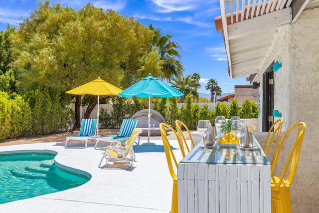 1862 N Nogales Way, Palm Springs CA: https://media.crmls.org/mediaz/c8117bab-43d1-48bc-a9b1-bcbc97b28b00.jpg