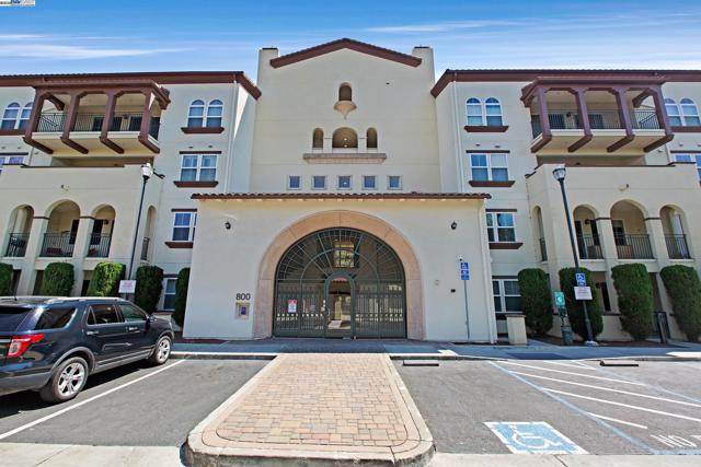 800 S Abel St, Milpitas CA: https://media.crmls.org/mediaz/c811e75e-c0ad-4bc6-aa15-ffb16a34f7dc.jpg
