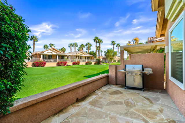 76788 Kybar Road, Palm Desert CA: https://media.crmls.org/mediaz/c8127070-e0bd-4e49-8671-c6f4d5735a31.jpg