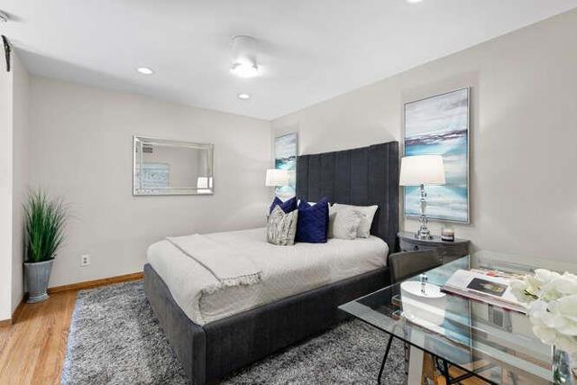 Image 21 of 37 For 4465 Sherbourne Drive