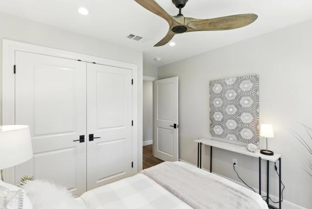 36 Wildwood Avenue, San Carlos CA: https://media.crmls.org/mediaz/c814fa68-3e7f-4253-a72d-938f109ea70e.jpg
