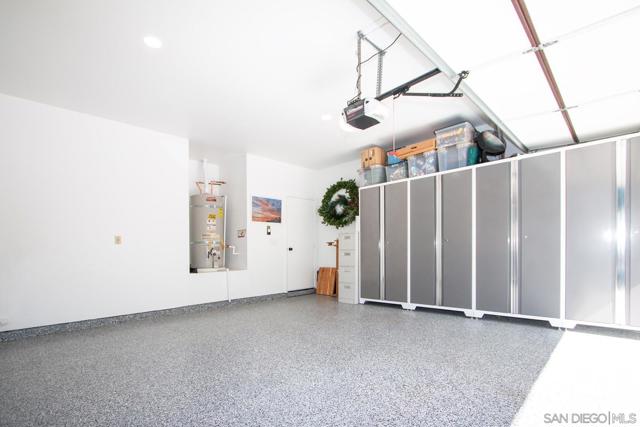 Image 37 of 65 For 17735 Devereux Rd