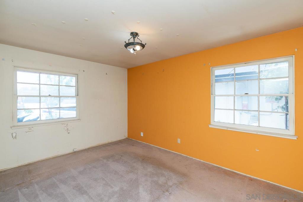 4505 La Crosse Avenue - photo 20