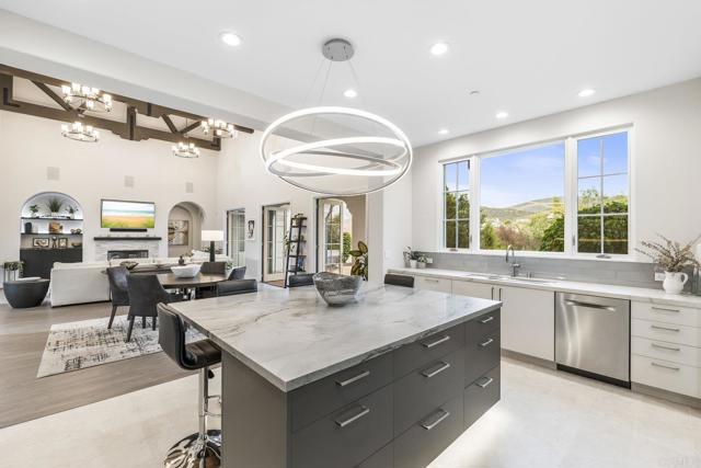 Detail Gallery Image 6 of 54 For 8318 the Landing Way, San Diego,  CA 92127 - 4 Beds | 4/2 Baths