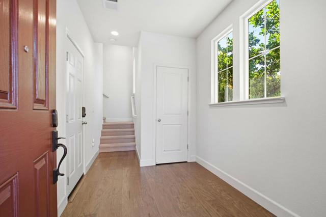 5724 Pandorea Terrace, Newark CA: https://media.crmls.org/mediaz/c8191056-a4fc-45b0-8d80-4d7776d92dc7.jpg