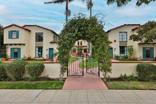 751 G Avenue, Coronado CA: https://media.crmls.org/mediaz/c819dd58-babb-4105-b212-2976b1b8e387.jpg