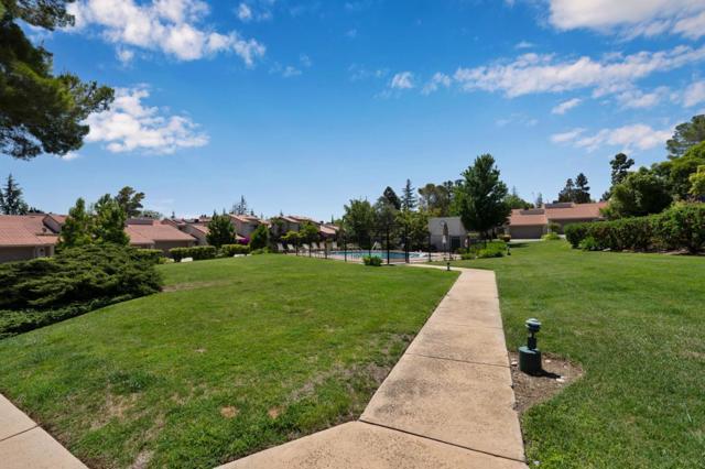 135 Calle Larga, Los Gatos CA: https://media.crmls.org/mediaz/c81a9890-d521-4b00-b8f7-f597f295d1ca.jpg