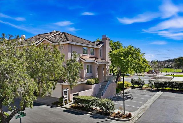 6031 Commerce Drive, Fremont CA: https://media.crmls.org/mediaz/c81abb42-839d-4c49-85aa-e2d8d2a09054.jpg