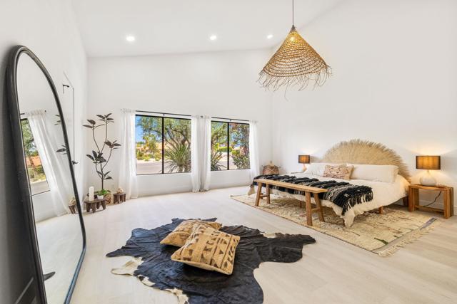 34 Lincoln Place, Rancho Mirage CA: https://media.crmls.org/mediaz/c81b2f45-bc6f-4903-a32b-3199d7d8be29.jpg