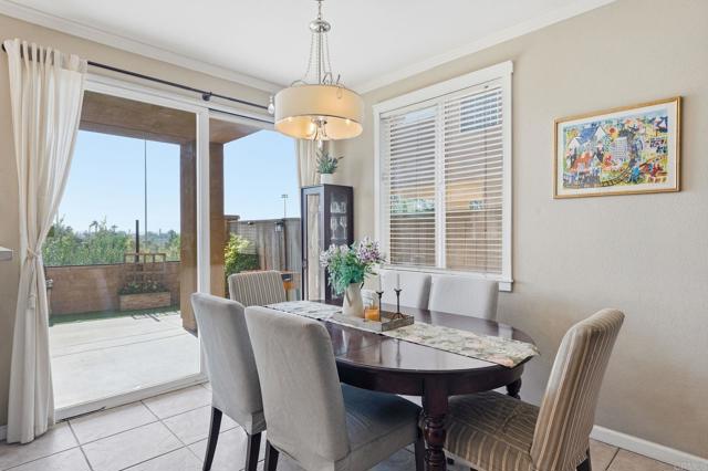 Detail Gallery Image 6 of 41 For 788 Callecita Aquilla Sur, Chula Vista,  CA 91911 - 2 Beds | 2/1 Baths