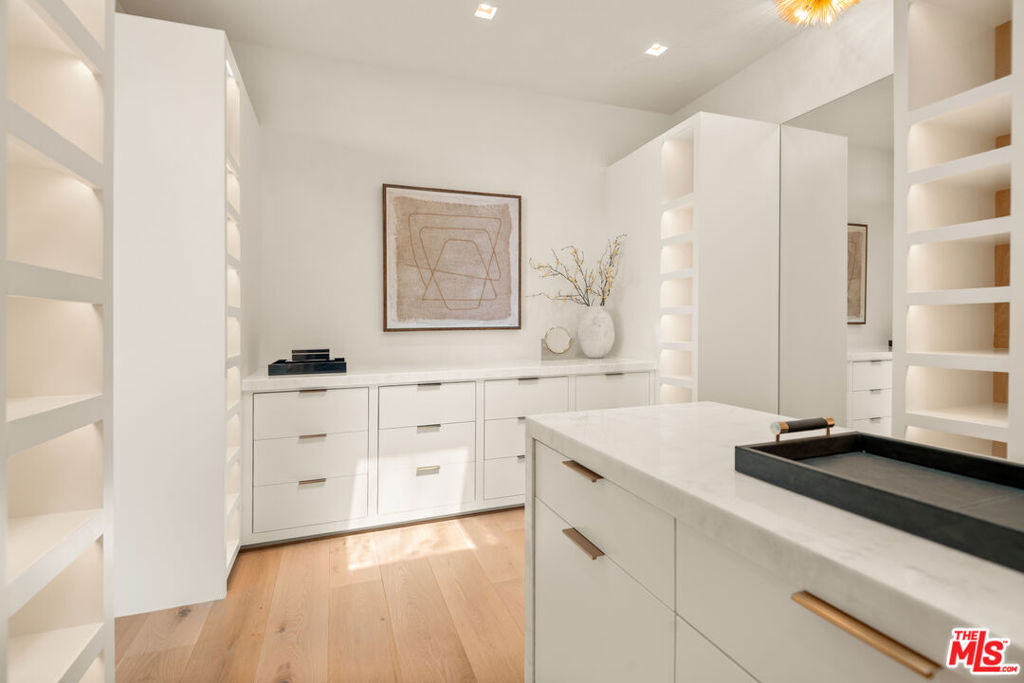 MLS #26829383 image #41