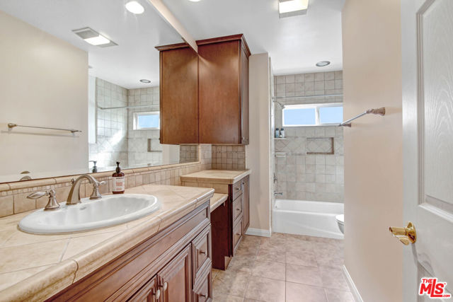 2623 S Beverly Drive, Los Angeles CA: https://media.crmls.org/mediaz/c81d0ef0-4ce1-4675-b72b-4229af019a06.jpg