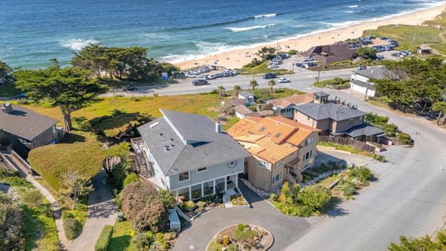 1198 Main Street, Montara CA: https://media.crmls.org/mediaz/c81d48e5-4f8f-412b-b9f3-3b40c5ea358f.jpg