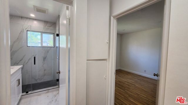 12942 Moorpark Street, Studio City CA: https://media.crmls.org/mediaz/c81e0723-a274-4c90-a68f-ac0909ca6ac4.jpg