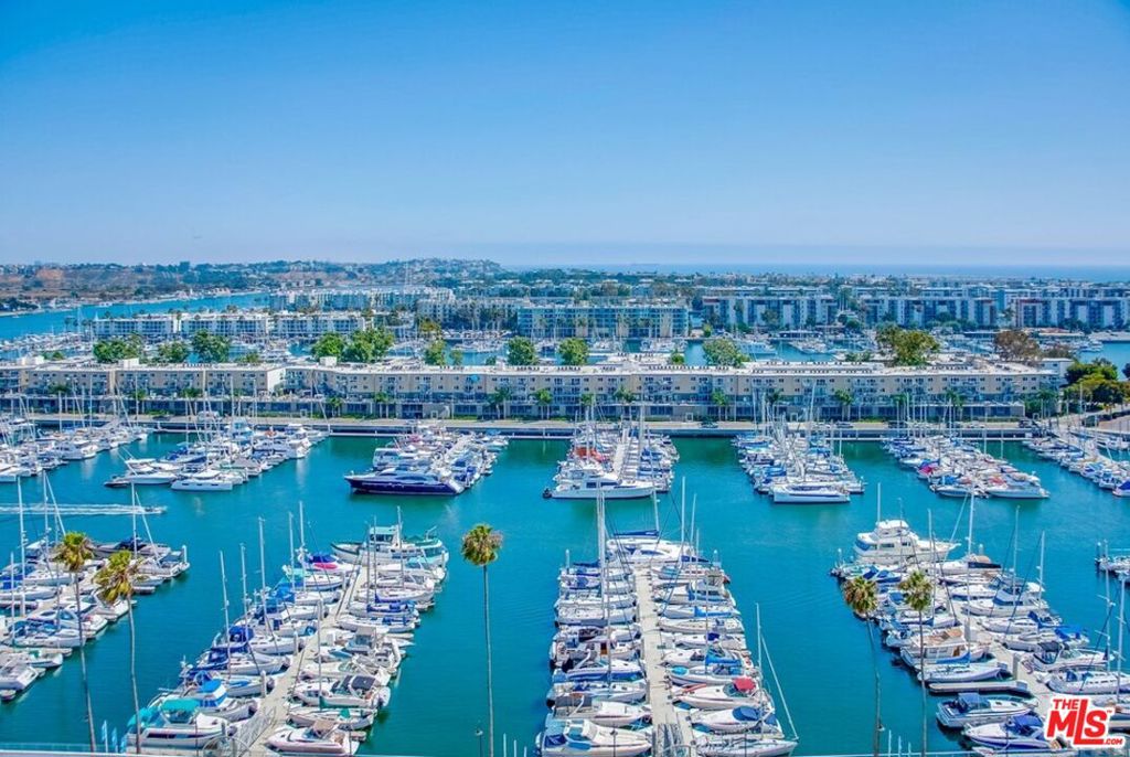 4314 Marina City #PH17