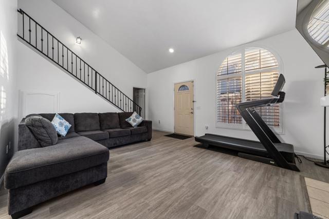 1223 12TH STREET, Imperial Beach CA: https://media.crmls.org/mediaz/c81f342f-cdf0-4fc2-a353-7a53a046a421.jpg