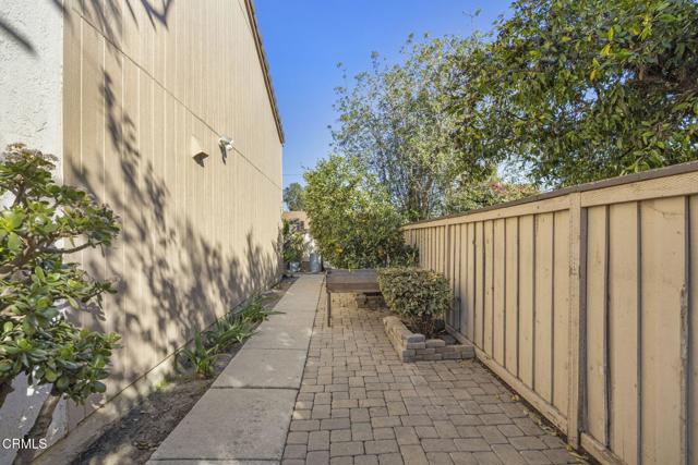 Detail Gallery Image 33 of 37 For 974 Green Bay Ct, Ventura,  CA 93004 - 3 Beds | 2 Baths