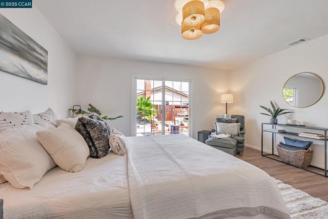 1836 Boxwood Dr, Concord CA: https://media.crmls.org/mediaz/c820e211-4a8b-4a22-b4b3-c3064cb9b430.jpg