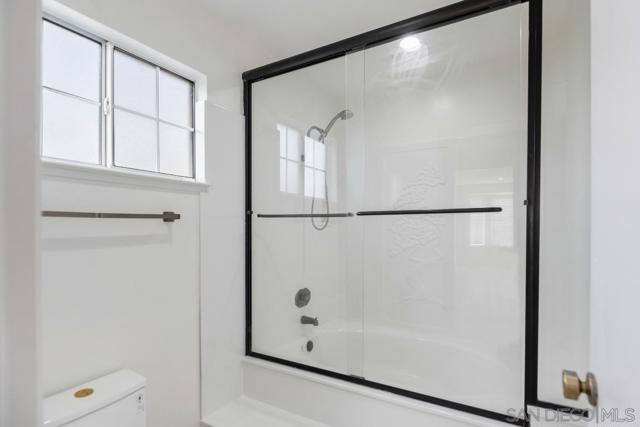 777 Erie Cir N, Milpitas CA: https://media.crmls.org/mediaz/c8221b79-acbf-488f-9ef4-35bb9b959125.jpg