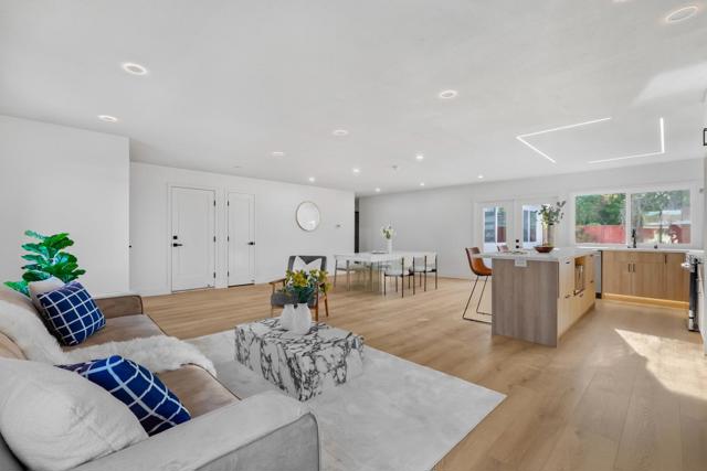 2877 Pelican Drive, Union City CA: https://media.crmls.org/mediaz/c823b500-41c6-42fa-a100-26193bb4d9e2.jpg