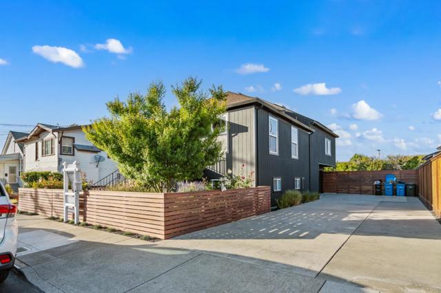 212 Ramona Street, San Mateo CA: https://media.crmls.org/mediaz/c8264512-d366-45d7-ae00-6f0558c5e1df.jpg