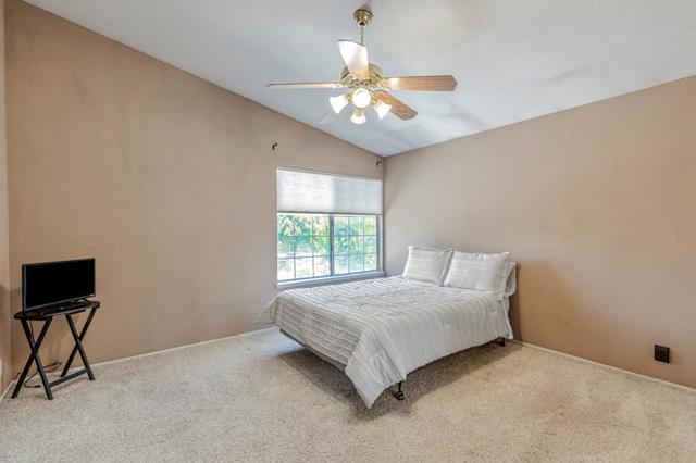 1298 Hersman Drive, Gilroy CA: https://media.crmls.org/mediaz/c826971e-3a23-42e1-ae18-39c4d7230932.jpg
