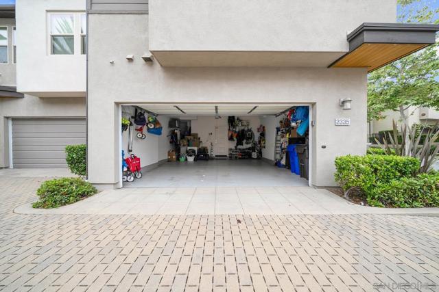 2335 Aperture Circle, San Diego CA: https://media.crmls.org/mediaz/c826b803-b825-4208-82cd-779c0f558597.jpg