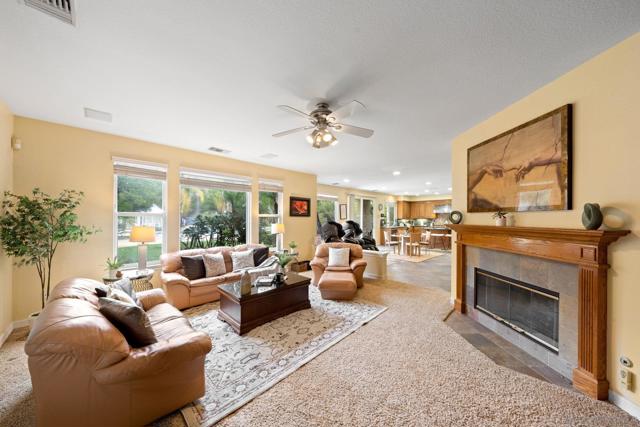 Image 22 of 69 For 11766 Treadwell Dr