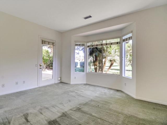 80418 Dumphries Court, Indio CA: https://media.crmls.org/mediaz/c828173d-1beb-40d3-b55b-81a4bc41e21a.jpg