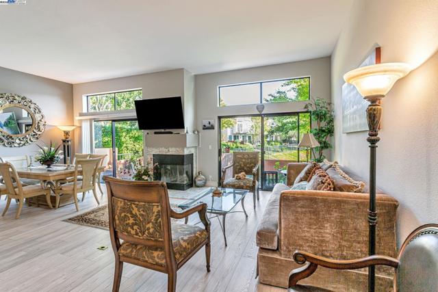 4001 W Lakeshore Drive, San Ramon CA: https://media.crmls.org/mediaz/c8285ffe-8d53-4477-8e63-9ac7ee5f5b50.jpg