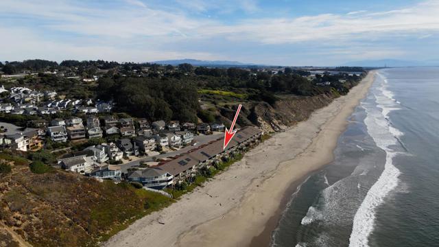 753 The Shoreline, La Selva Beach CA: https://media.crmls.org/mediaz/c828acd4-5163-46b5-a533-874858a4255a.jpg